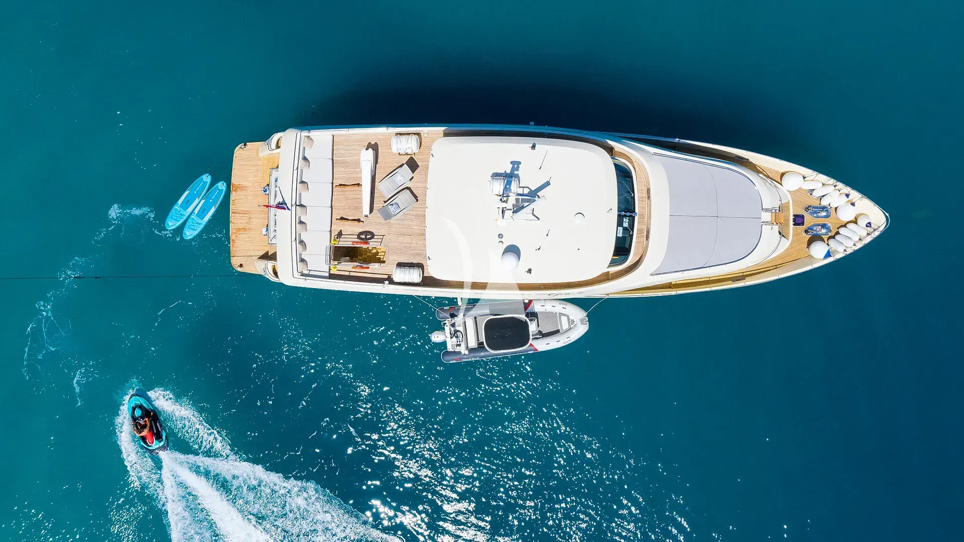 GRACE - exterior 2