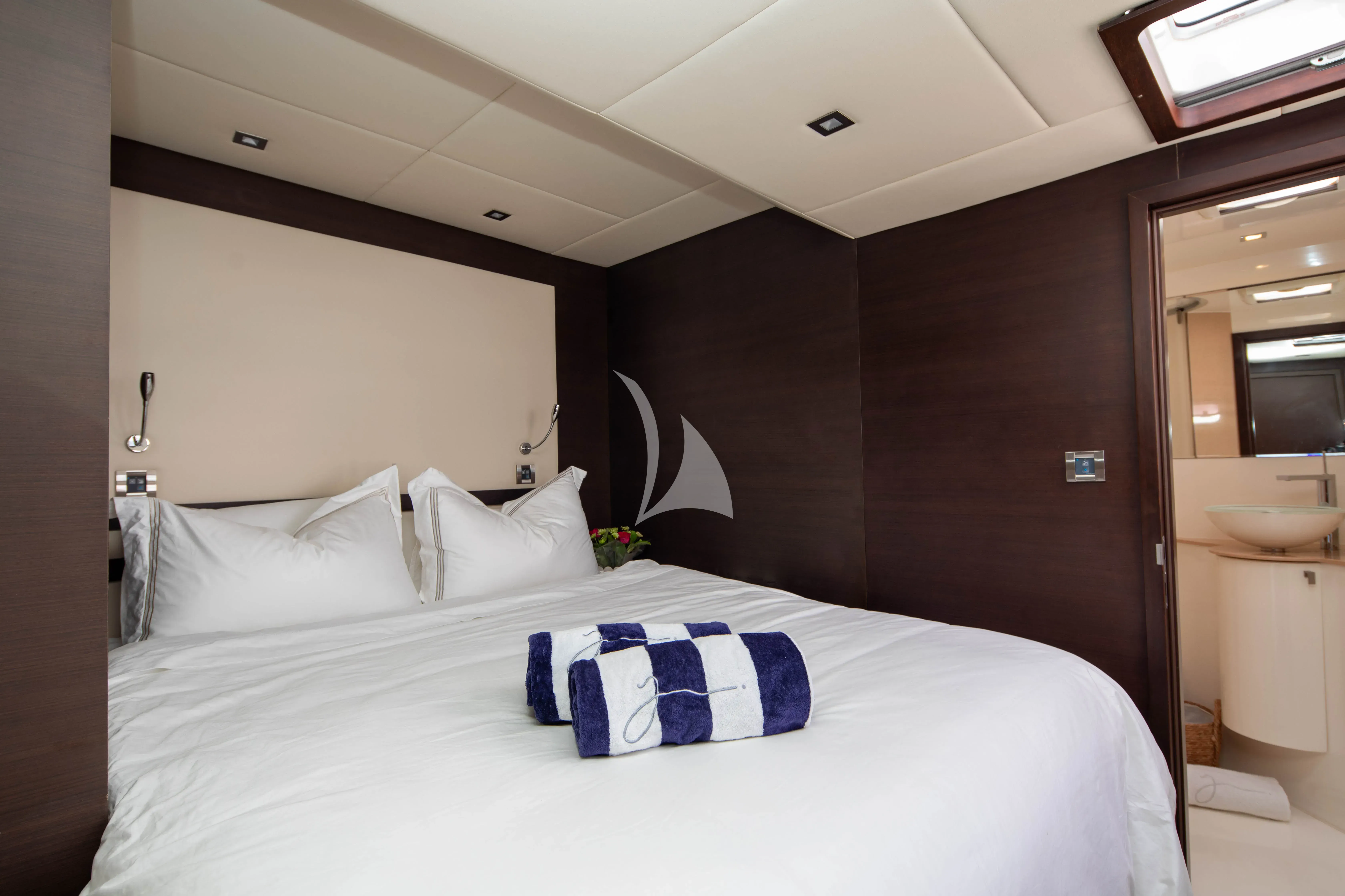 S/Y FENG - photo 6