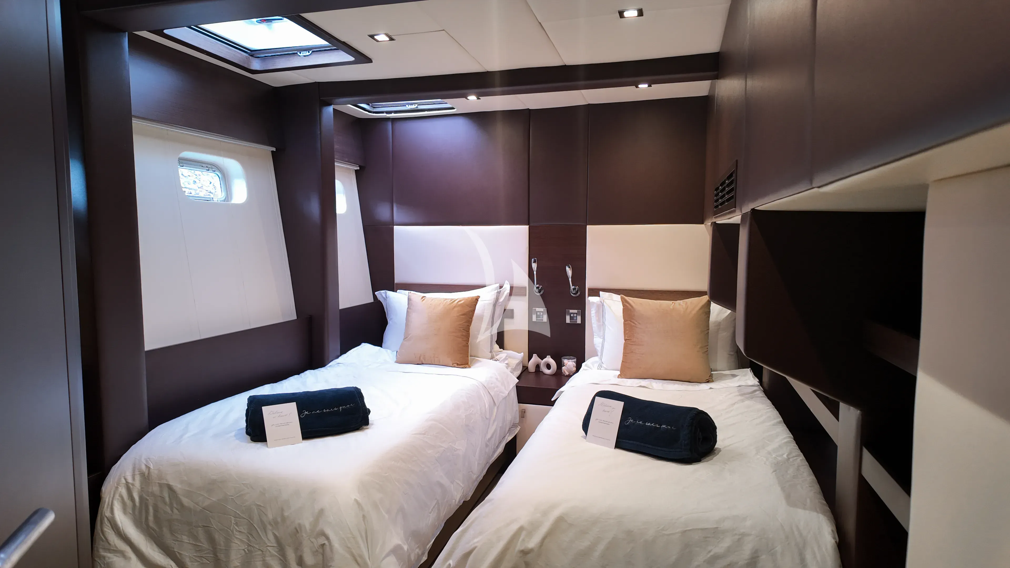 S/Y FENG - photo 8