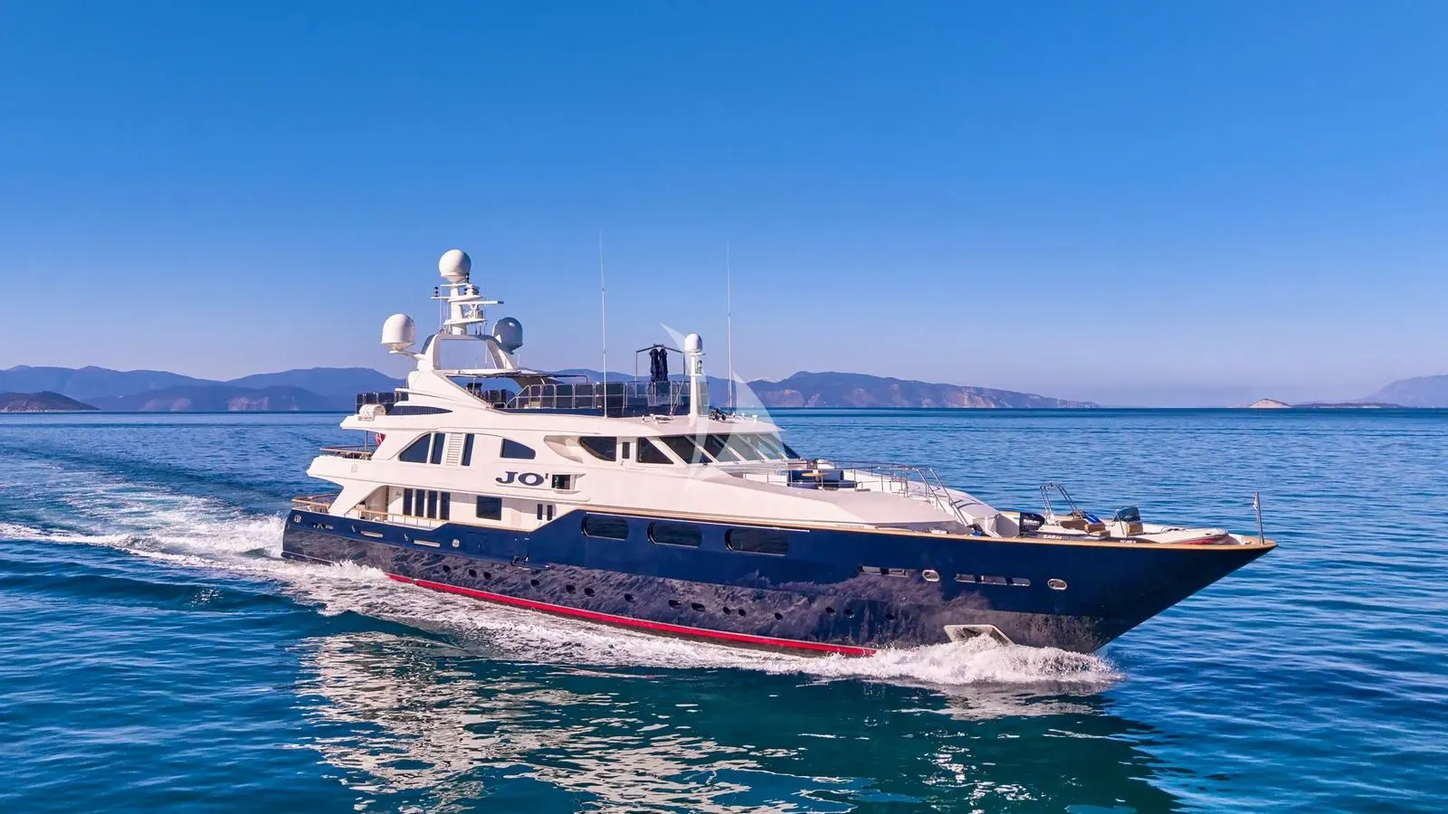 JO I - exterior 1