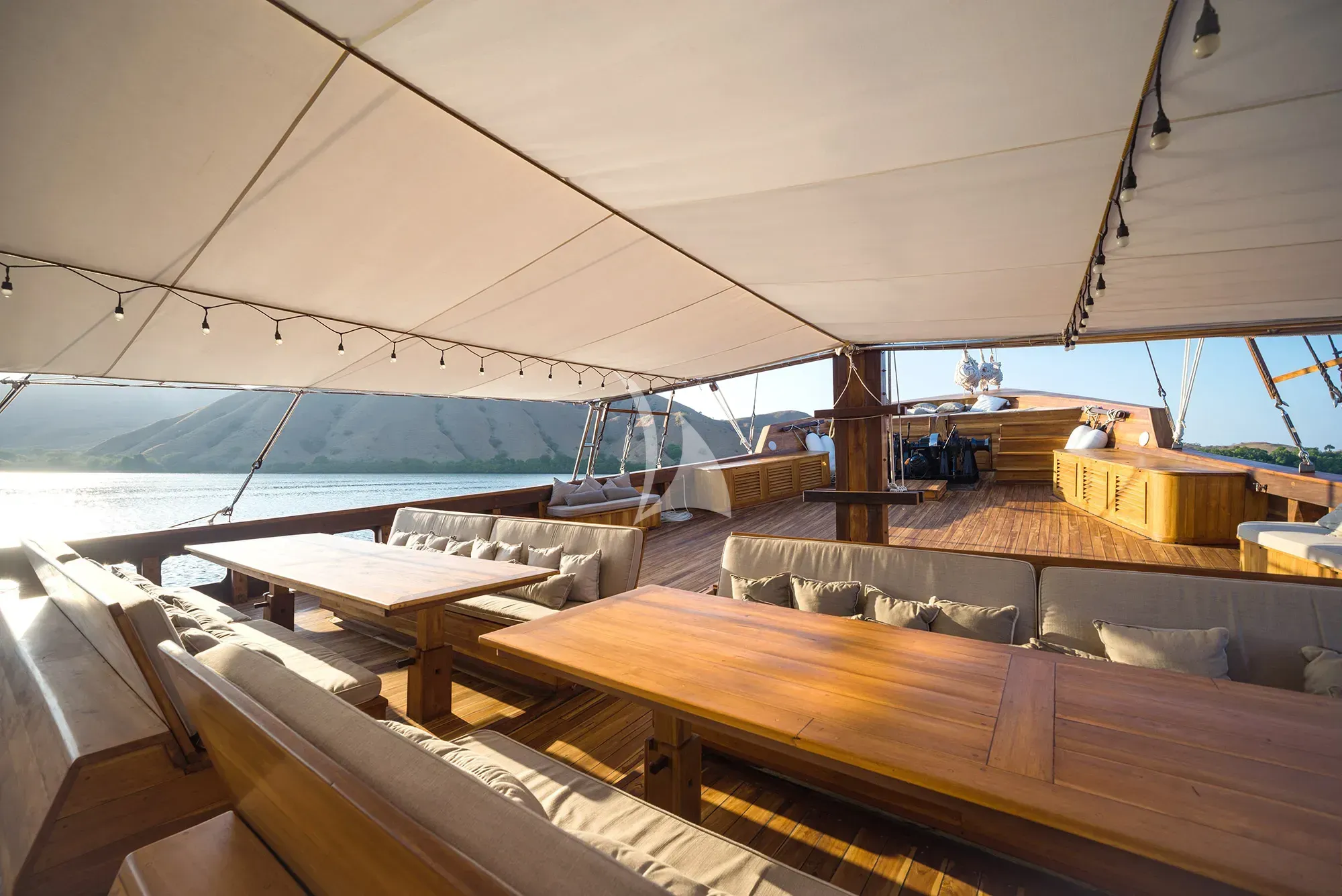 PRANA - exterior 2