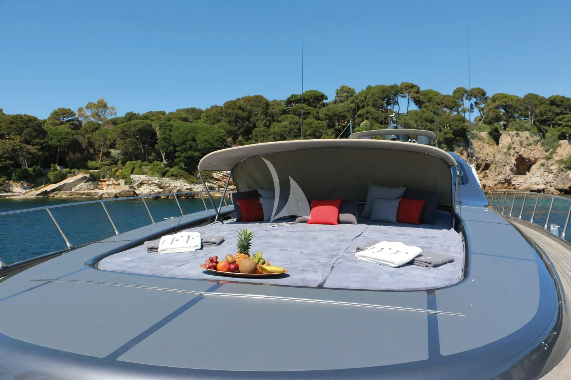 MY JFF luxury yacht