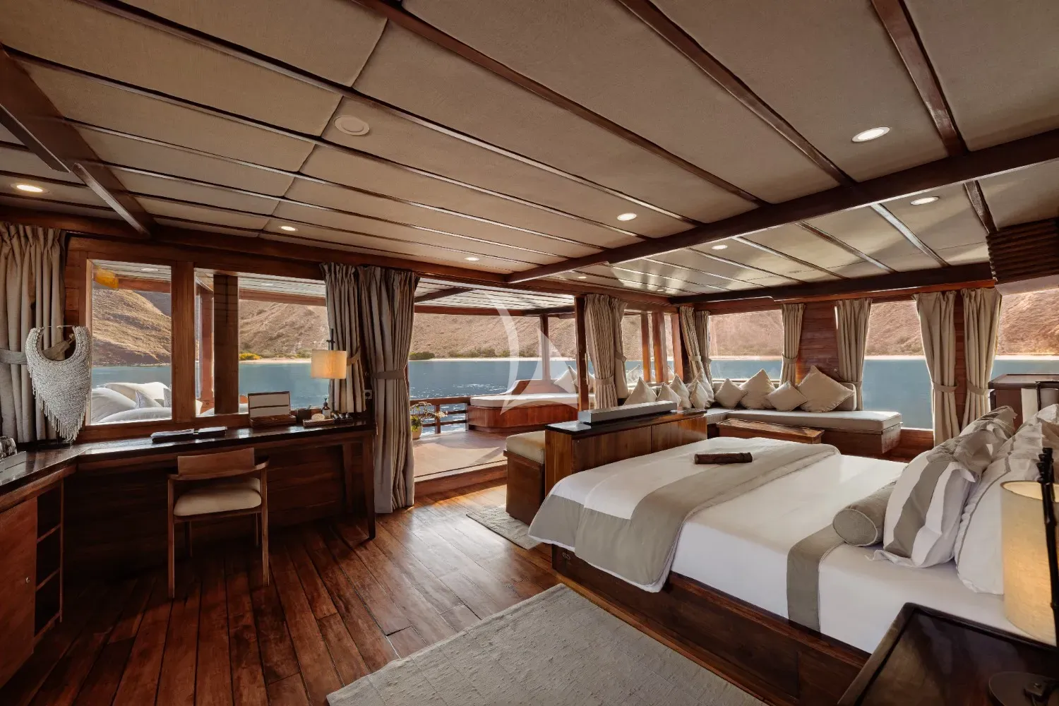 PRANA - interior 6