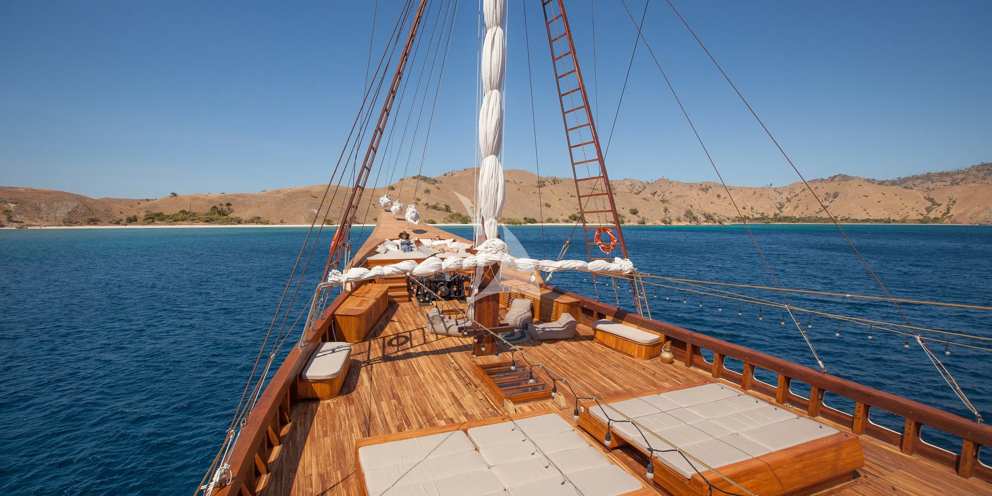 PRANA - exterior 3