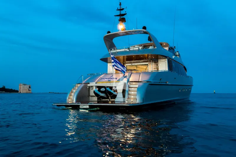 PANDION - exterior 3