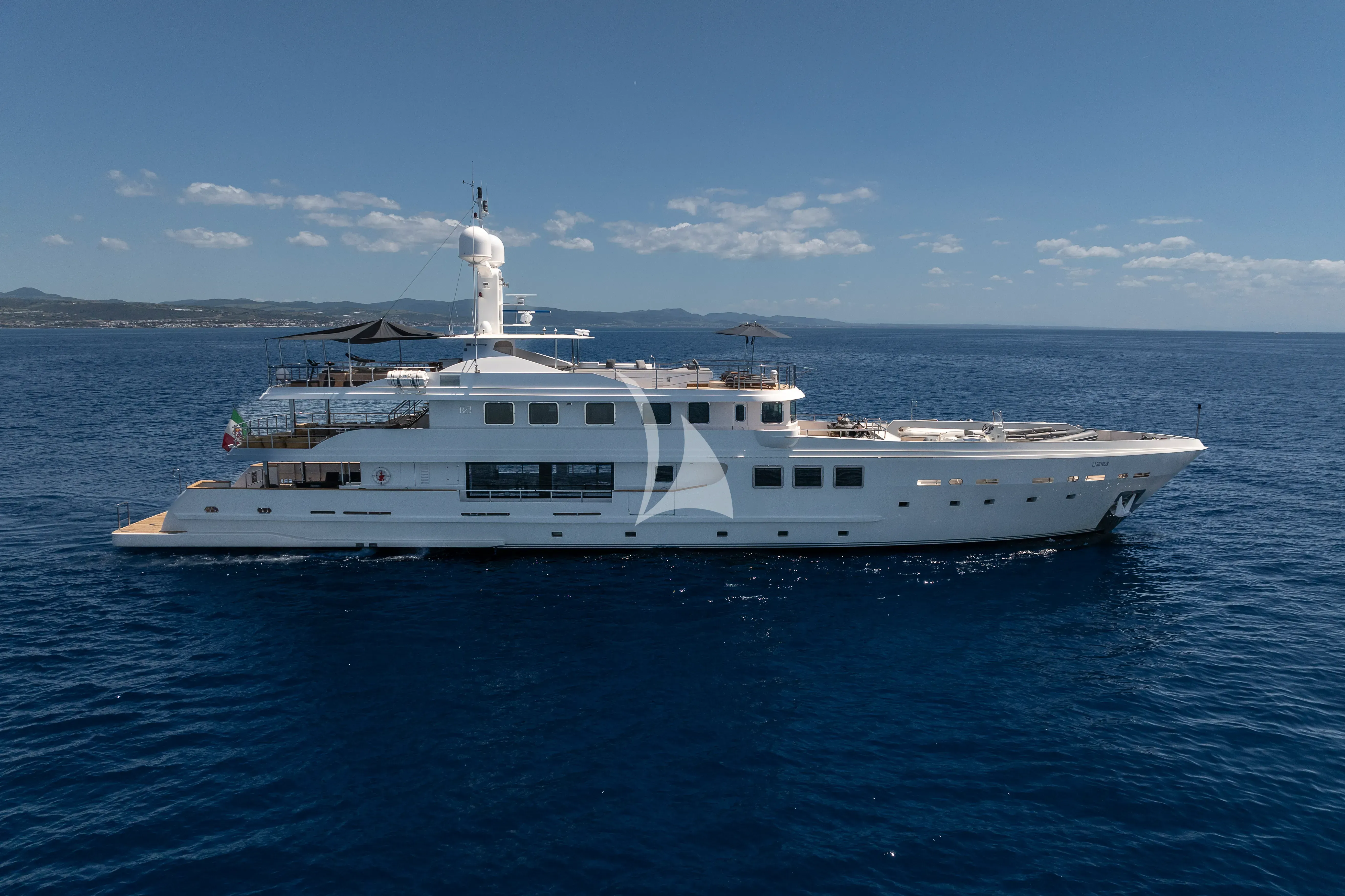 R23 - exterior 2